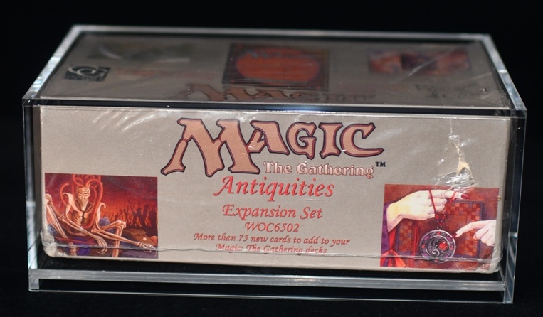 MTG Acrylic Booster Box Display Guard (60001)